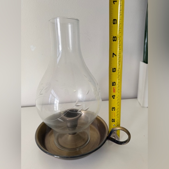 Vintage Glass Oil Lamp Hurricane Style with Brass Base - Picture 3 of 5